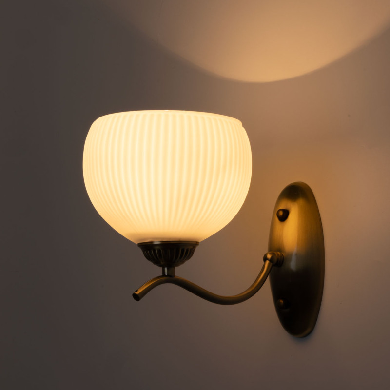 Купить с доставкой по Москве и России Бра MW-Light 347029901