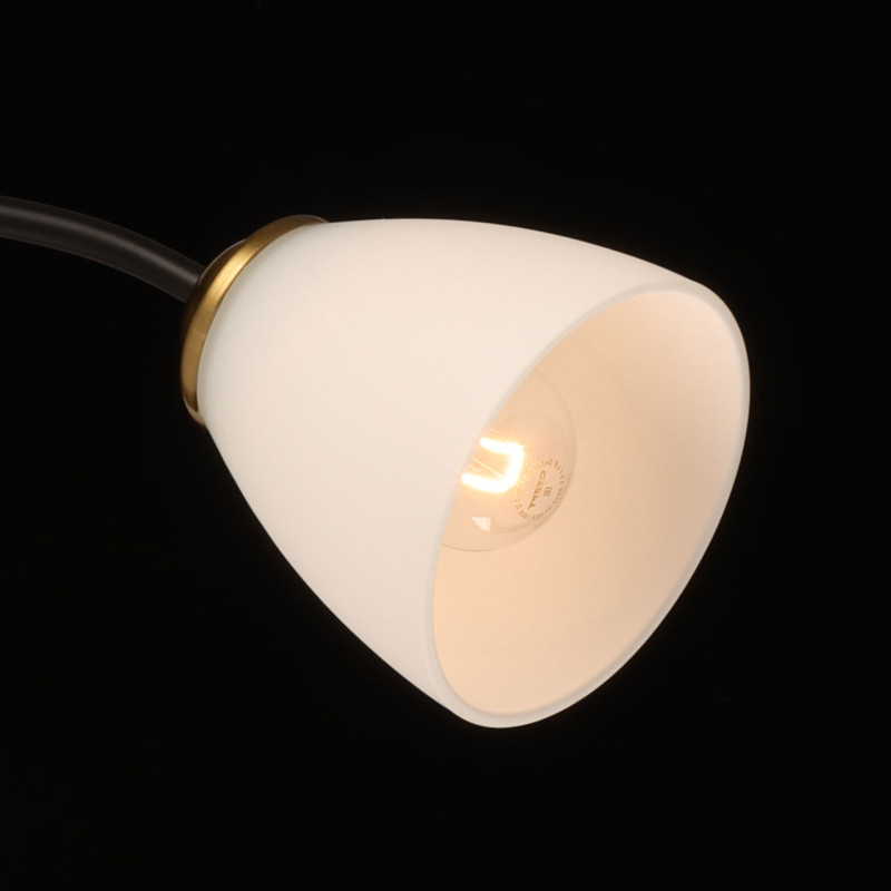 Цена на Накладная люстра DeMarkt 676016903