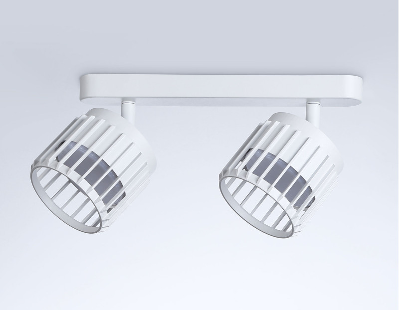 Купить с доставкой по Москве и России Спот Ambrella Light TN71161