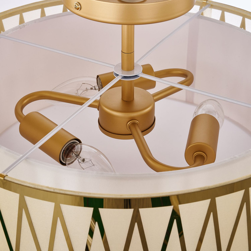 Купить с доставкой по Москве и России Люстра на штанге Favourite 4133-3C