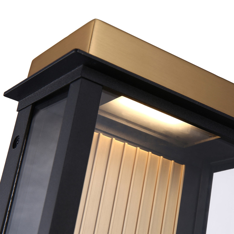 Купить с доставкой по Москве и России Светильник настенный Favourite 4302-1W