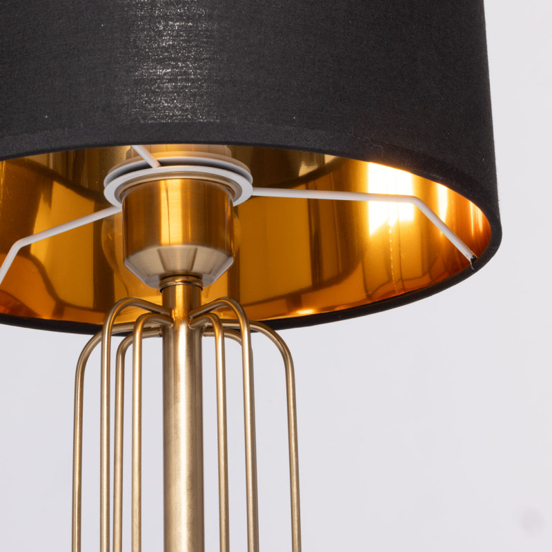 Цена на Настольная лампа MW-Light 628030601