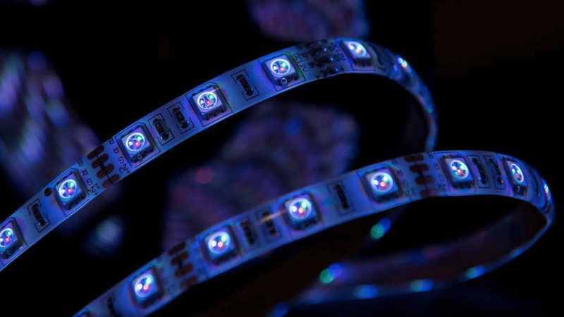 Лента SWG SWG560-12-14.4-RGB-65-M Купить Лента SWG SWG560-12-14.4-RGB-65-M