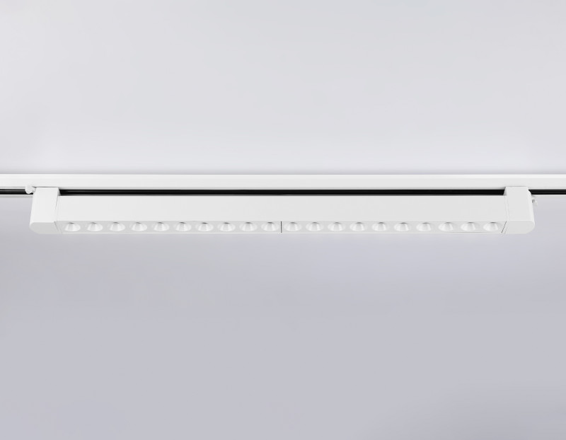 Светильник на шине Ambrella Light GL6718 Цена на Светильник на шине Ambrella Light GL6718