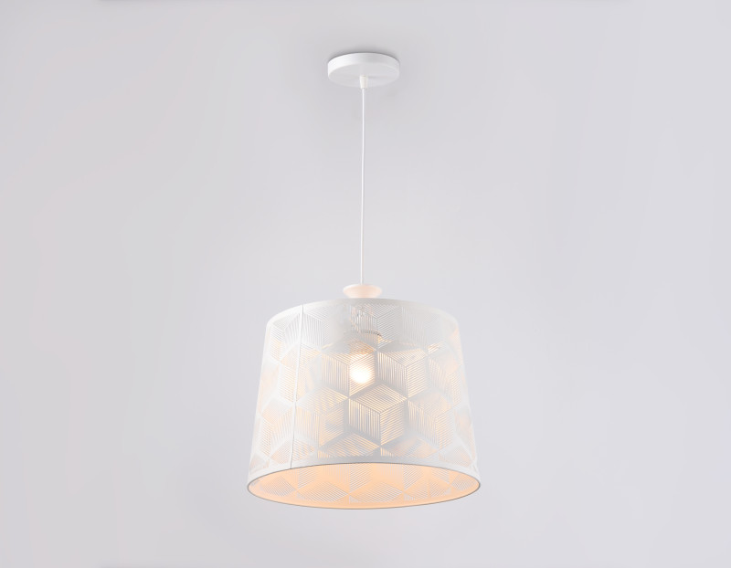 Цена на Подвесная люстра Ambrella Light TR8437