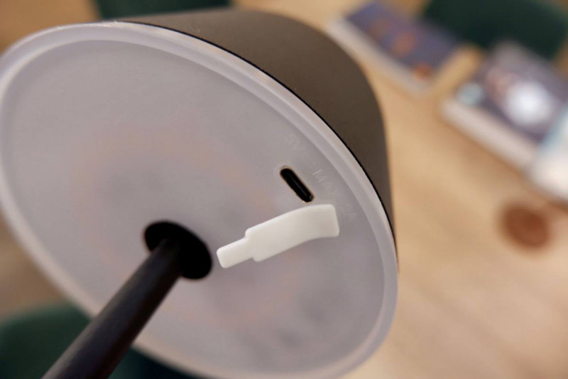 Уличный светильник EGLO 900458 Купить с доставкой по Москве и России Уличный светильник EGLO 900458