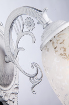 Купить Бра Eurosvet 70039/1 белый с серебром