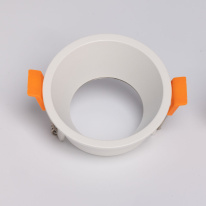 Цена на Встраиваемый светильник DeMarkt 850010101