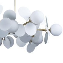 Люстра на штанге LOFT IT 10008/12 white в интернет магазине Гет Лайт