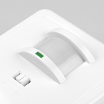 Цена на Датчик движения Elektrostandard SNS-M-01 9m 1-1,8m 800W IP20 160 Белый