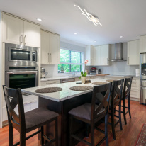 Накладной светильник Eurosvet 90090/3 белый в интернет магазине Гет Лайт