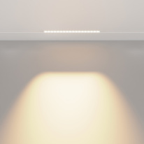 Цена на Светильник на шине Maytoni Technical TR031-4-18W3K-S-DS-W