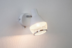 Купить с доставкой по Москве и России Спот Escada 1117/1A