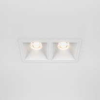 Цена на Встраиваемый светильник Maytoni Technical DL043-02-10W3K-D-SQ-W