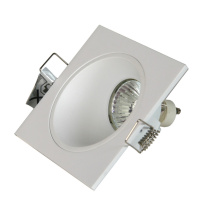 Цена на Встраиваемый светильник Mantra 6902