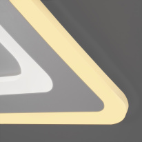 Цена на Накладной светильник Eurosvet 90155/4 белый