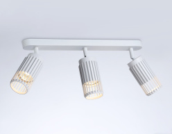 Купить с доставкой по Москве и России Спот Ambrella Light TN51688