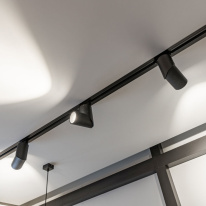 Купить с доставкой по Москве и России Шинопровод Elektrostandard 85082/00 / Встраиваемый однофазный шинопровод черный (1м.)