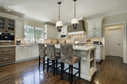 Цена на Подвесная люстра Chiaro 401010402