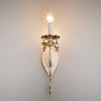 Цена на Бра Eurosvet 10104/1 белый с золотом/тонированный хрусталь Strotskis