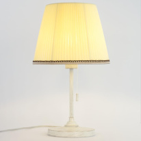 Цена на Настольная лампа Citilux CL402723