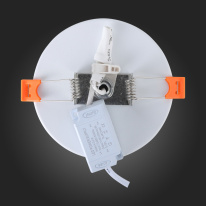 Цена на Встраиваемый светильник ST-Luce ST104.502.06