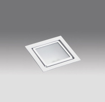 Фото Подсветка ступеней лестницы ITALLINE XFWL10D white