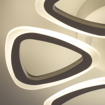 Купить с доставкой по Москве и России Накладная люстра DeMarkt 424013006