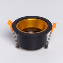 Купить Встраиваемый светильник DeMarkt 850010501