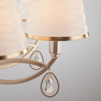 Цена на Подвесная люстра Eurosvet 60091/8 перламутровое золото