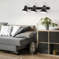 Цена на Спот Eurosvet 20083/3 черный/хром